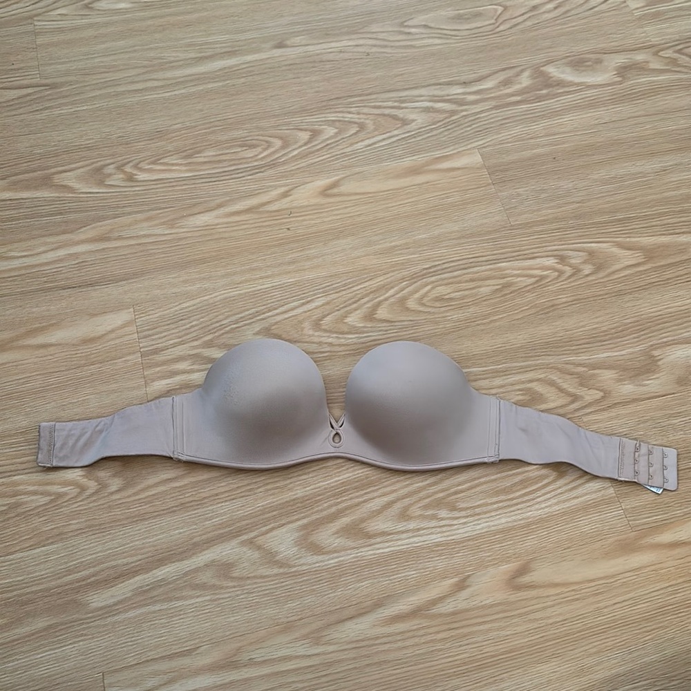 Victoria’s Secret Bombshell Padded Strapless Bra